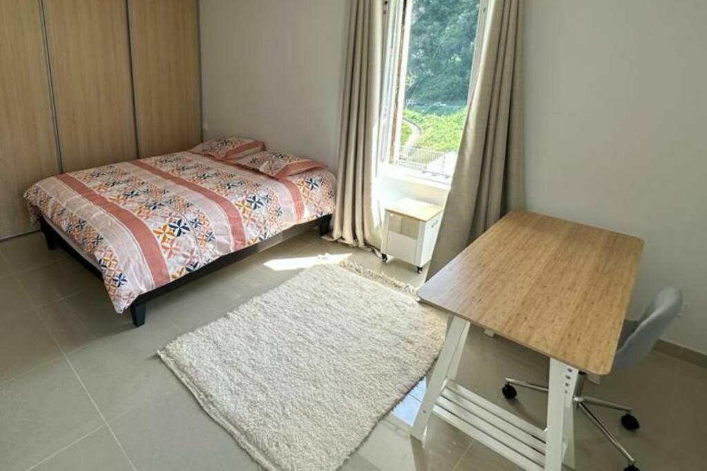 Апартаменты Cocoon 52 M2 New, Beautiful View Castle And Mountain Фуа Экстерьер фото